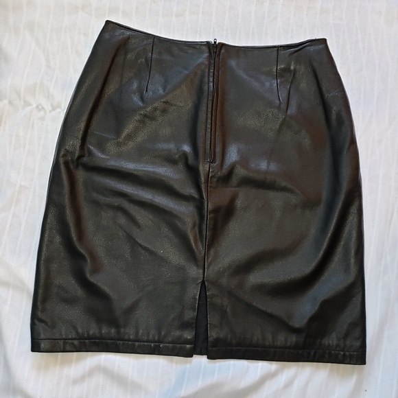 100% leather skirt - Picture 3 of 7